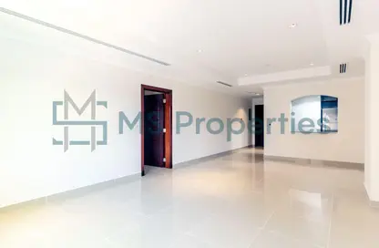 Apartment - 1 Bedroom - 2 Bathrooms for rent in East Porto Drive - Porto Arabia - The Pearl Island - Doha