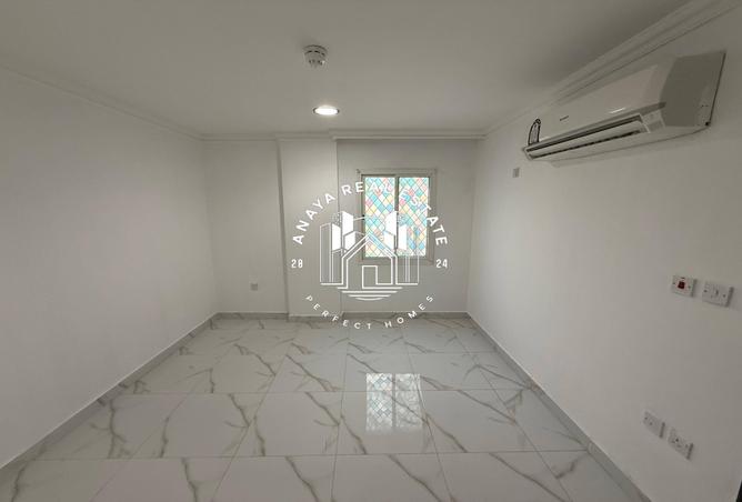 1029954 - Property Image 2