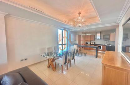Apartment - 2 Bedrooms - 3 Bathrooms for rent in Viva Central - Viva Bahriyah - The Pearl Island - Doha