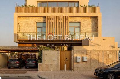 Villa - 5 Bedrooms - 7 Bathrooms for sale in Huzoom Villas - Lusail City - Lusail