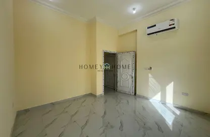 Apartment - Studio - 1 Bathroom for rent in Madinat Khalifa South - Madinat Khalifa - Doha