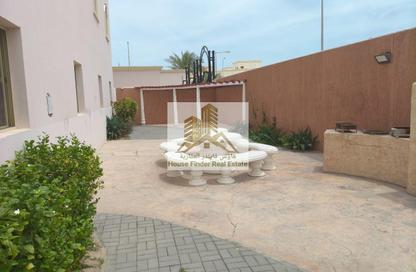 Compound - 2 Bedrooms - 2 Bathrooms for rent in Al Kheesa - Al Kheesa - Umm Salal Mohammed