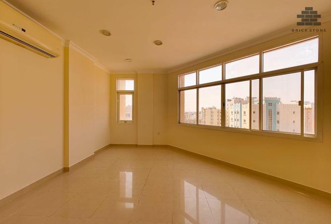 52866477 - Property Image 3