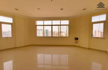 Apartment - 3 Bedrooms - 3 Bathrooms for rent in Muntazah 13 - Al Muntazah - Doha