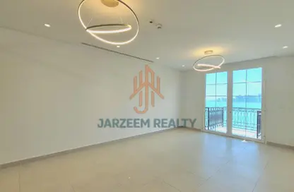 Apartment - 3 Bedrooms - 3 Bathrooms for rent in Floresta Gardens - Floresta Gardens - The Pearl Island - Doha