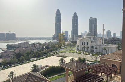 Apartment - 1 Bedroom - 2 Bathrooms for rent in East Porto Drive - Porto Arabia - The Pearl Island - Doha