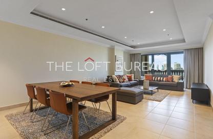Apartment - 2 Bedrooms - 3 Bathrooms for rent in Tower 31 - Porto Arabia - The Pearl Island - Doha