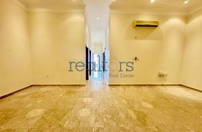Compound - 3 - 3 for rent in Al Duhail North - Al Duhail - Doha
