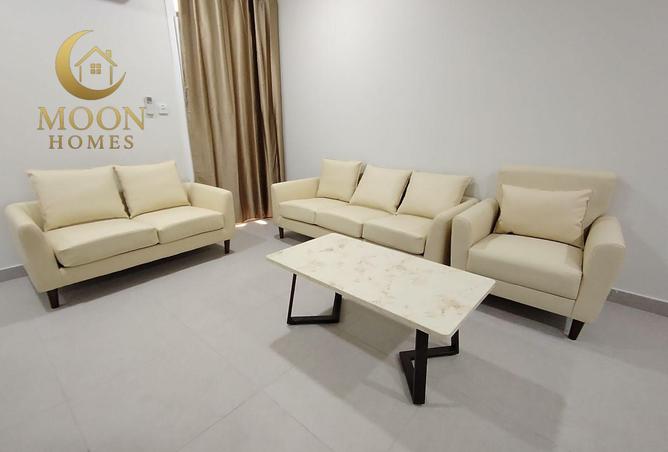 998874 - Property Image 2