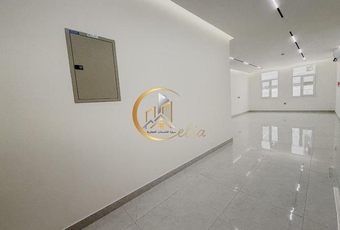 56825677 - Property Image 3