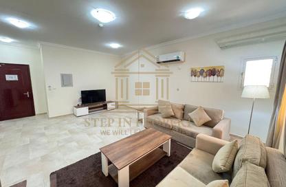 Apartment - 2 Bedrooms - 2 Bathrooms for rent in Al Nasr Street - Al Nasr - Doha