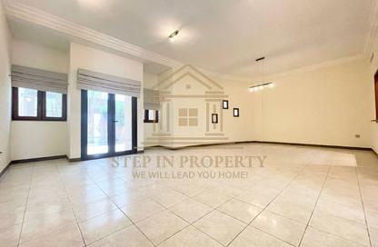 Villa - 3 Bedrooms - 4 Bathrooms for rent in Al Thumama - Al Thumama - Doha
