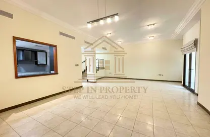 Villa - 3 Bedrooms - 4 Bathrooms for rent in Al Thumama - Al Thumama - Doha