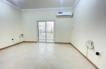 Apartment - 3 Bedrooms - 2 Bathrooms for rent in Muntazah 37 - Al Muntazah - Doha
