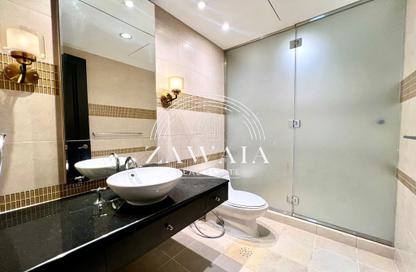 Apartment - 2 Bedrooms - 3 Bathrooms for sale in East Porto Drive - Porto Arabia - The Pearl Island - Doha