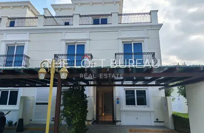 Villa - 5 Bedrooms - 6 Bathrooms for rent in Floresta Gardens - Floresta Gardens - The Pearl Island - Doha