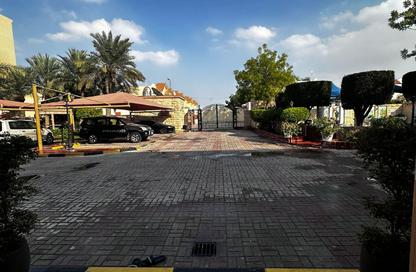 Apartment - 3 Bedrooms - 2 Bathrooms for rent in Al Nuaija Street - Al Nuaija - Doha
