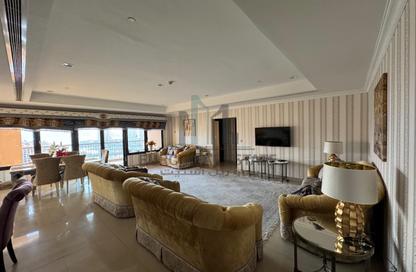 Apartment - 2 Bedrooms - 3 Bathrooms for rent in East Porto Drive - Porto Arabia - The Pearl Island - Doha