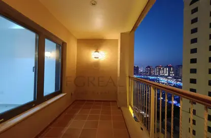 Apartment - 1 Bedroom - 2 Bathrooms for sale in West Porto Drive - Porto Arabia - The Pearl Island - Doha