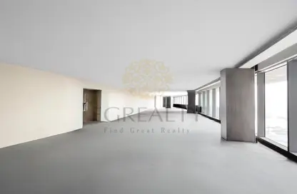 Office Space - 5 Bedrooms - 2 Bathrooms for rent in Marina Residences 195 - Marina District - Lusail