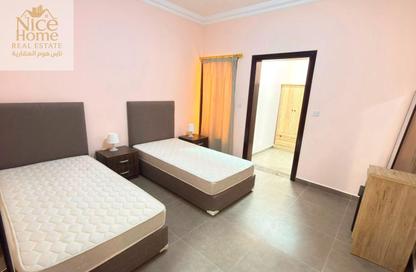 Villa - 7+ - 7+ for rent in Umm Salal Mahammad - Umm Salal City - Doha