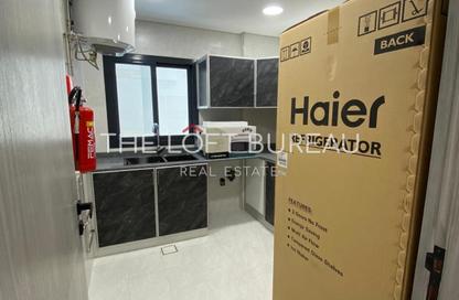 Apartment - 2 Bedrooms - 2 Bathrooms for rent in Al Muntazah Street - Al Muntazah - Doha Apartment - 2 Bedrooms - 2 Bathrooms for rent in Al Muntazah Street - Al Muntazah - Doha