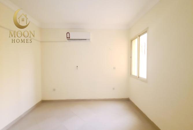 52365871 - Property Image 3