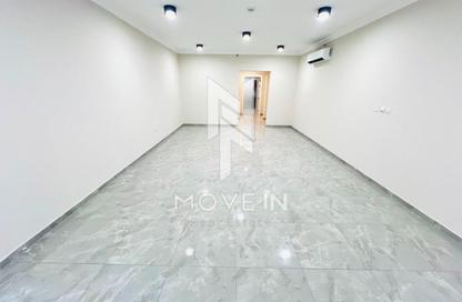 Apartment - 2 Bedrooms - 2 Bathrooms for rent in Musheireb Apartments - Musheireb - Doha