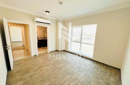 Apartment - 2 Bedrooms - 2 Bathrooms for rent in Musheireb Apartments - Musheireb - Doha