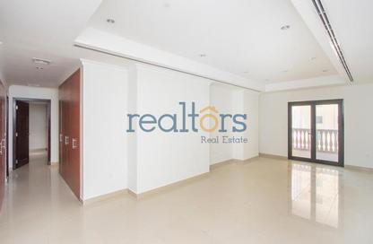 Apartment - 2 Bedrooms - 3 Bathrooms for sale in East Porto Drive - Porto Arabia - The Pearl Island - Doha