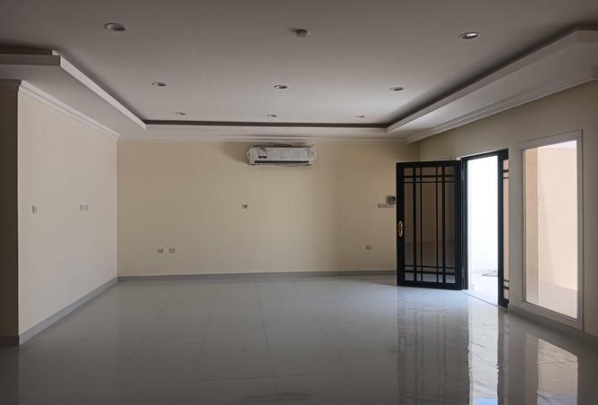 51718977 - Property Image 3