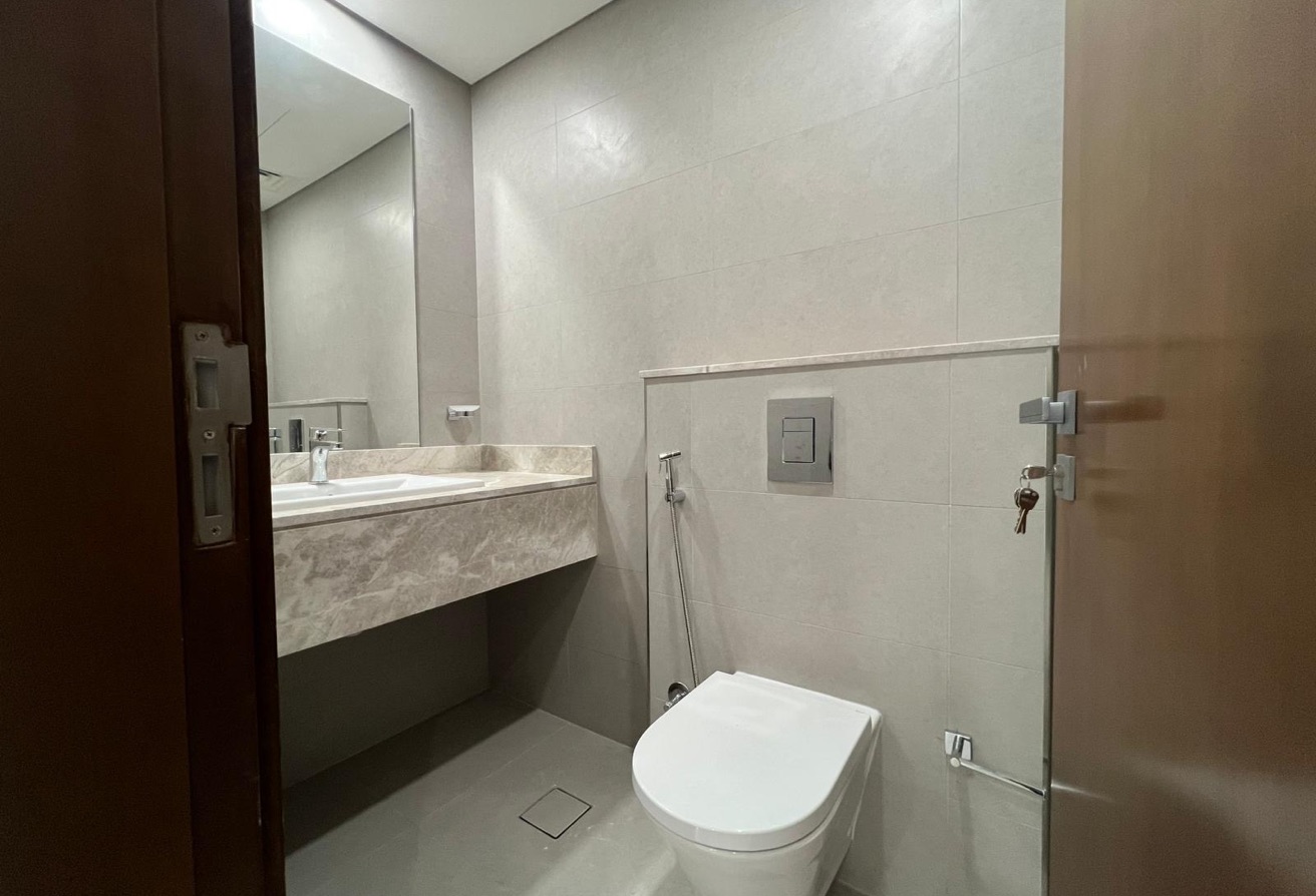 BRAND NEW 1 BEDROOM FOR RENT IN LUSAIL MARINA thumbnail 6