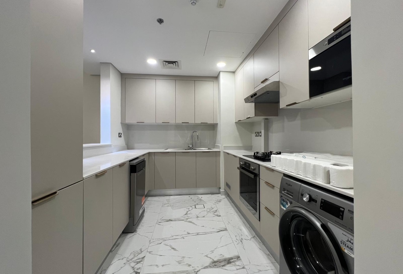 BRAND NEW 1 BEDROOM FOR RENT IN LUSAIL MARINA thumbnail 8