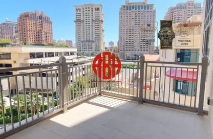 Apartment - 2 Bedrooms - 3 Bathrooms for rent in Abraj Bay - Abraj Quartiers - The Pearl Island - Doha