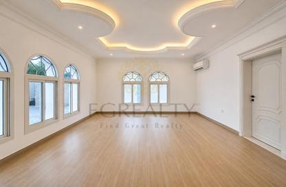 Villa - 5 Bedrooms - 7+ Bathrooms for rent in Onaiza Street - Diplomatic Area - Doha