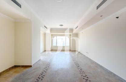 Apartment - 2 Bedrooms - 3 Bathrooms for rent in East Porto Drive - Porto Arabia - The Pearl Island - Doha Apartment - 2 Bedrooms - 3 Bathrooms for rent in East Porto Drive - Porto Arabia - The Pearl Island - Doha
