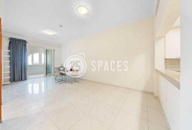 52545357 - Property Main Image