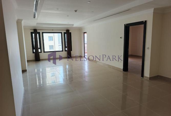 1030100 - Property Image 3