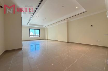 Apartment - 1 - 2 for rent in East Porto Drive - Porto Arabia - The Pearl Island - Doha Apartment - 1 - 2 for rent in East Porto Drive - Porto Arabia - The Pearl Island - Doha