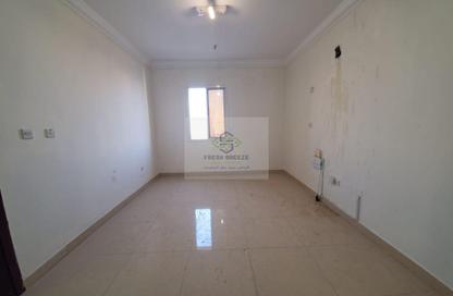 Apartment - 2 Bedrooms - 2 Bathrooms for rent in Madinat Khalifa Building 58 - Madinat Khalifa South - Madinat Khalifa - Doha