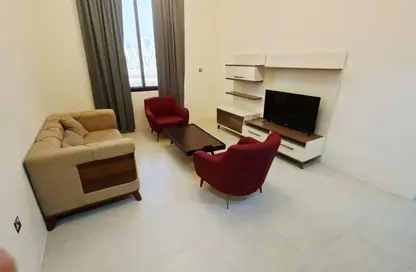 شقة - 2 غرف نوم - 2 حمامات للايجار في فوكس هيلز اي 13 - فوكس هيلز - الوسيل