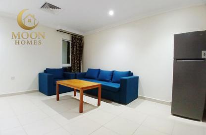 Apartment - 1 Bedroom - 1 Bathroom for rent in Umm Ghuwailina 4 - Umm Ghuwailina - Doha