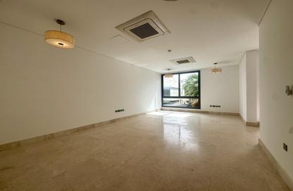 Apartment - 3 Bedrooms - 4 Bathrooms for rent in Al Kheesa - Al Kheesa - Umm Salal Mohammed