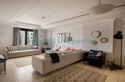 Apartment - 1 Bedroom - 2 Bathrooms for sale in East Porto Drive - Porto Arabia - The Pearl Island - Doha