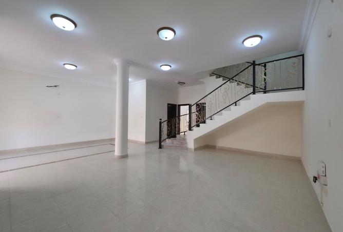 1001904 - Property Image 2