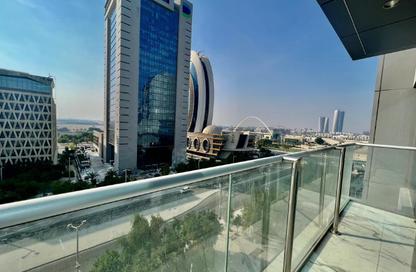 Apartment - 1 Bedroom - 2 Bathrooms for rent in Lusail Marina Heights - Marina District - Lusail
