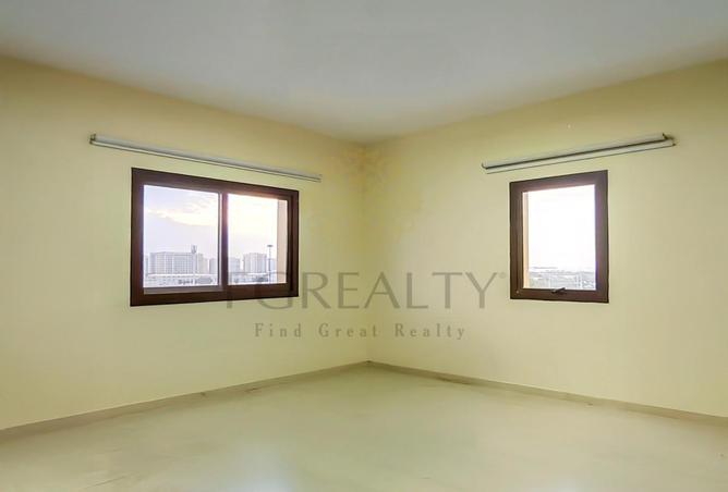 54102234 - Property Image 2