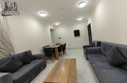 Apartment - 2 Bedrooms - 2 Bathrooms for rent in Al Duhail - Al Duhail - Doha