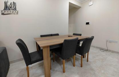 Apartment - 2 Bedrooms - 2 Bathrooms for rent in Al Duhail - Al Duhail - Doha