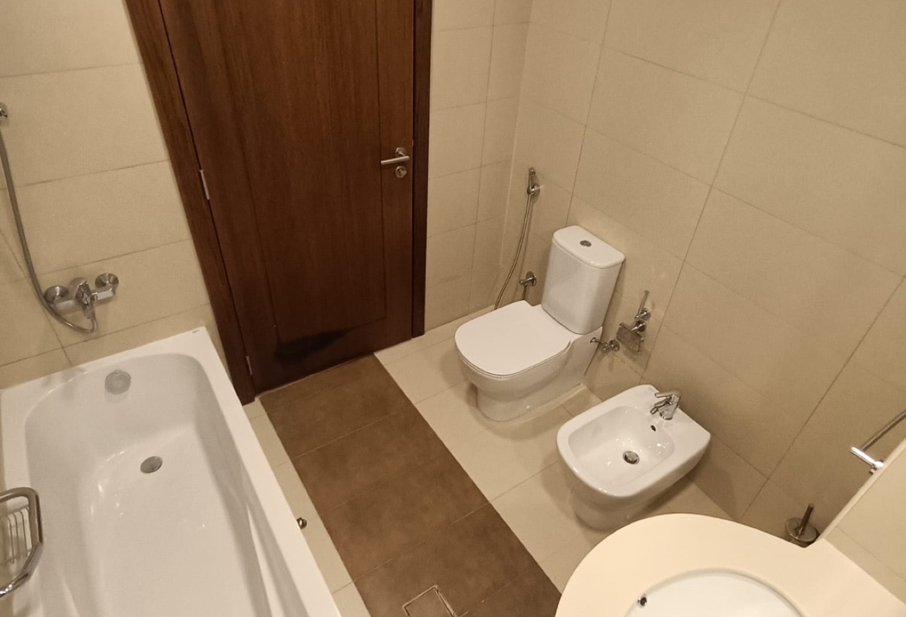 Modern 3BHK Apartment | Lusail Erkyah thumbnail 14